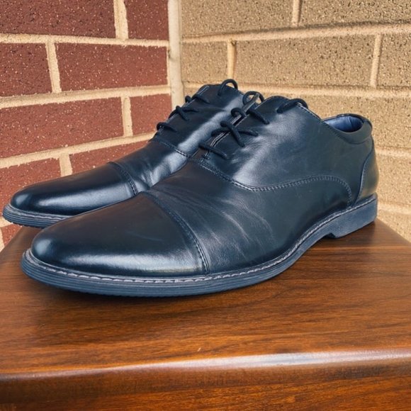 Steve Madden Other - Steve Madden black oxford dress shoes